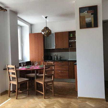 Nina Na Bielanskiej Warsawa Bagian luar foto