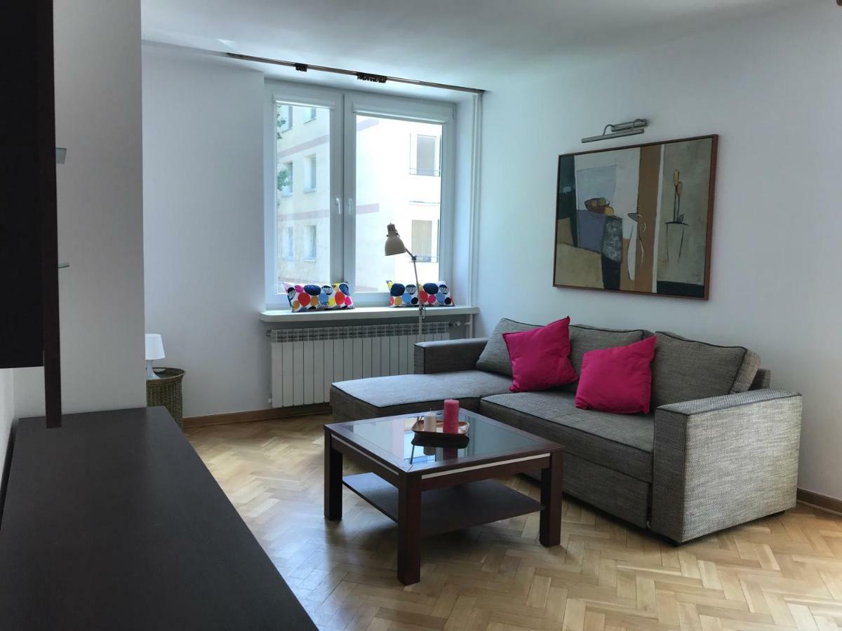 Nina Na Bielanskiej Warsawa Bagian luar foto