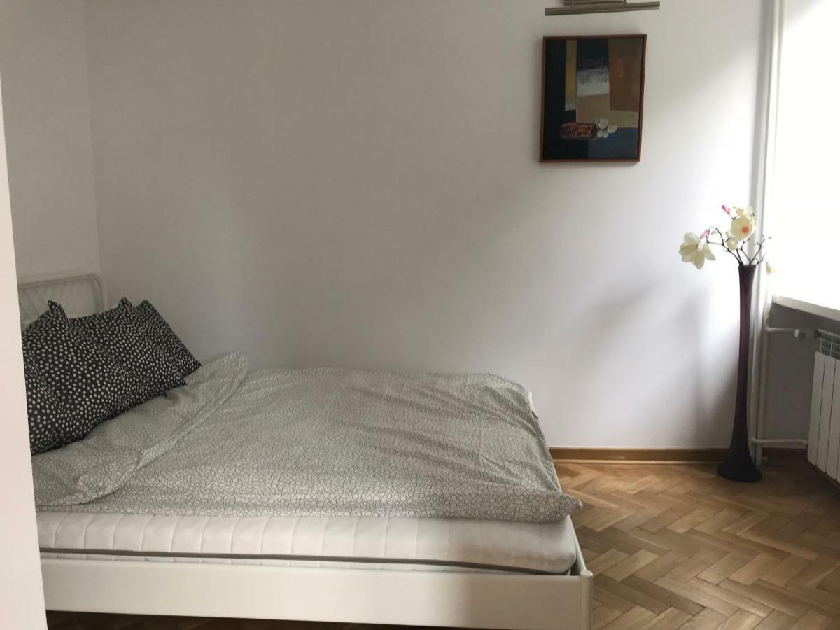 Nina Na Bielanskiej Warsawa Bagian luar foto