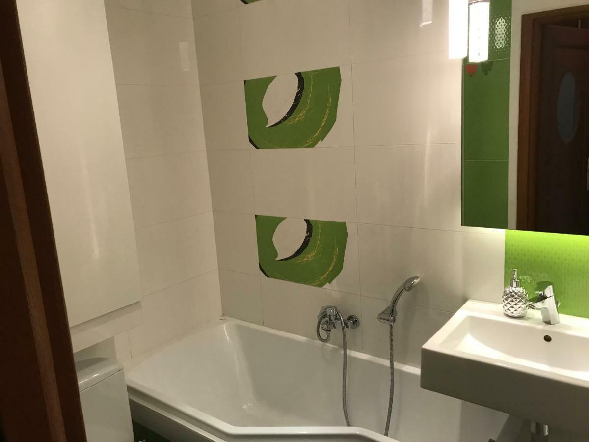Nina Na Bielanskiej Warsawa Bagian luar foto